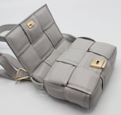Bottega Model Gri Kadın Omuz ve Çapraz Çanta 1002