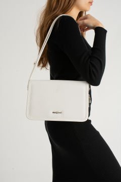 Sellini Çok Cepli Kapaklı Kadın Beyaz Postacı Çapraz Çanta