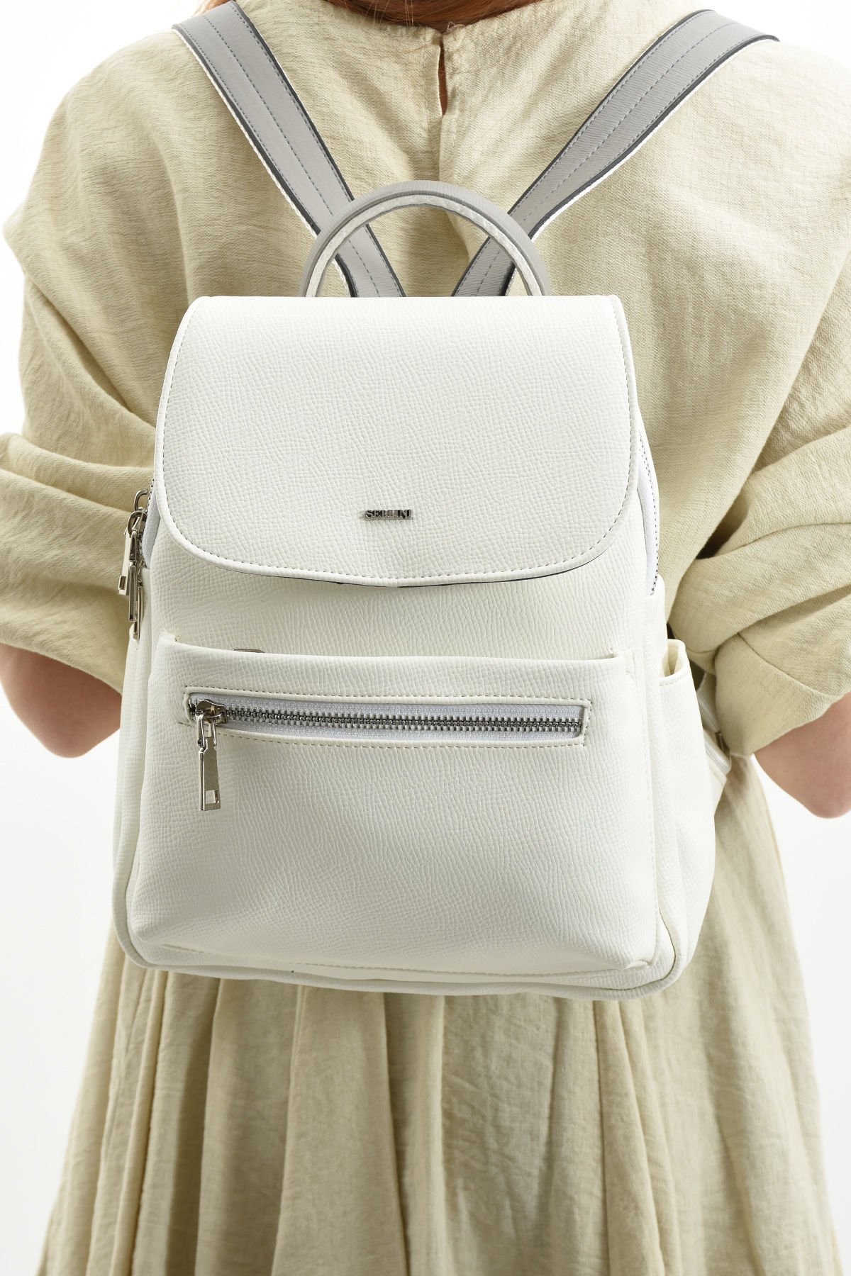 Sellini Çok Bölmeli Kadın Beyaz Gri Sırt Çantası