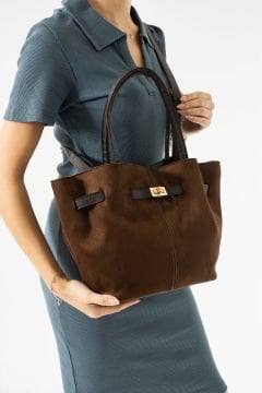 Sellini Kahverengi Süet Nubuk Suni Deri Mıknatıs Kapamalı Çapraz Askılı Kadın El Ve Omuz Çantası 570